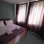 Family Saga Отель 3*