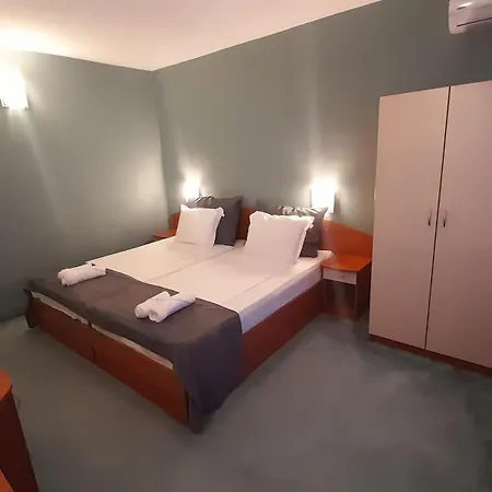 Family Saga Hotel