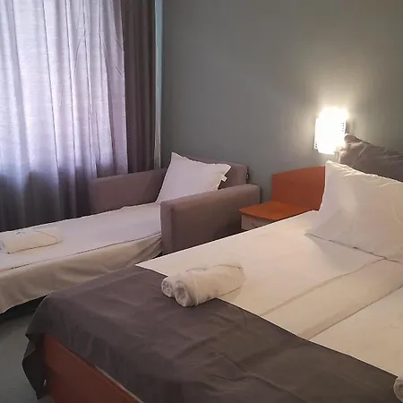Family Saga Hotel